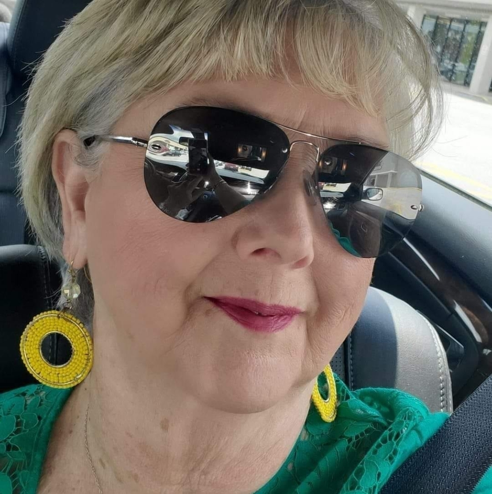 Meet your Posher, Marilyn